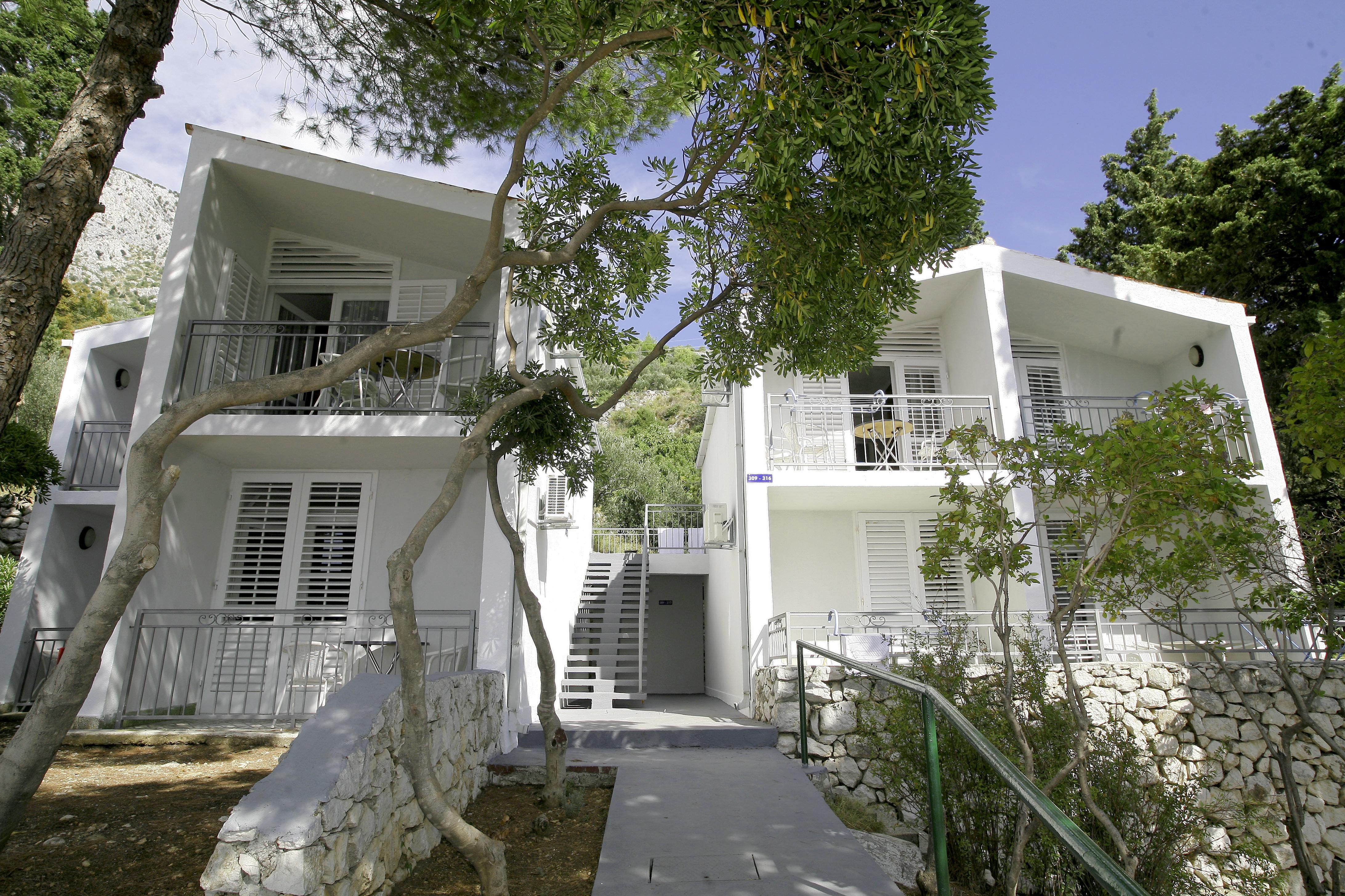 דרזניצה Beach Hotel מראה חיצוני תמונה